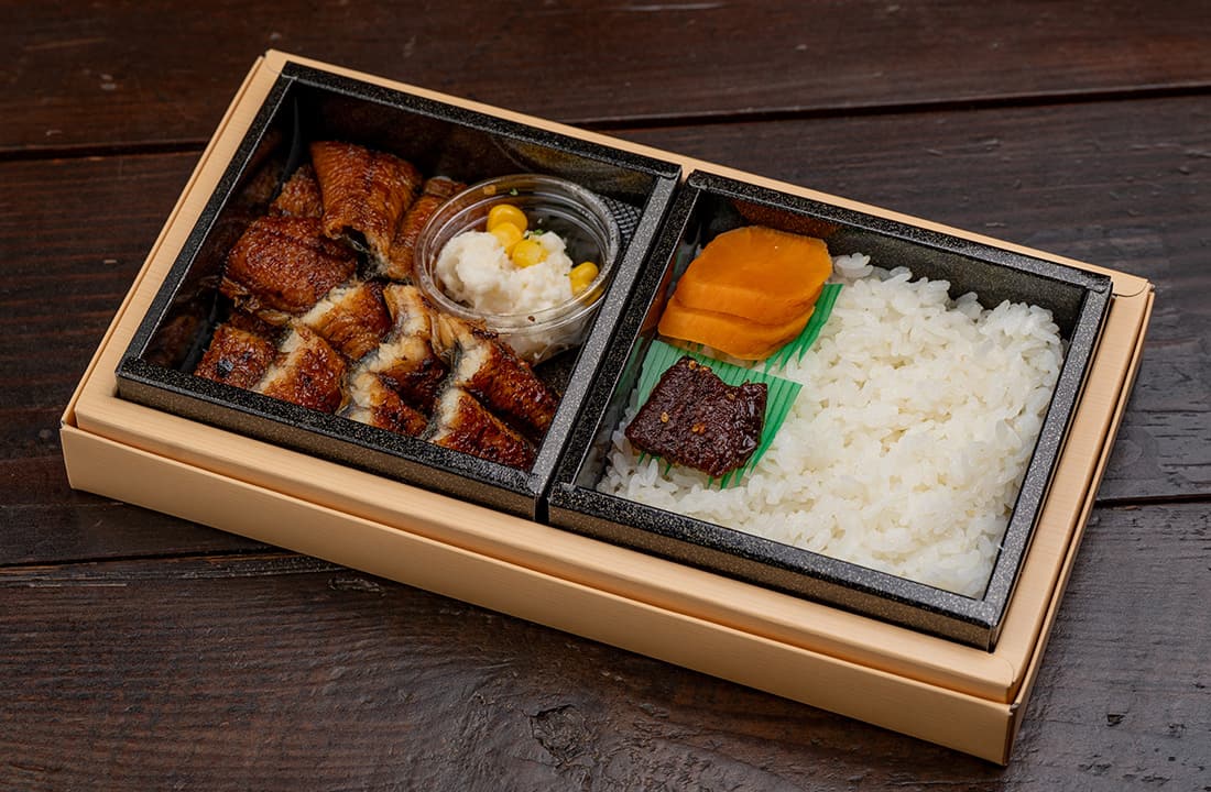 お弁当の写真